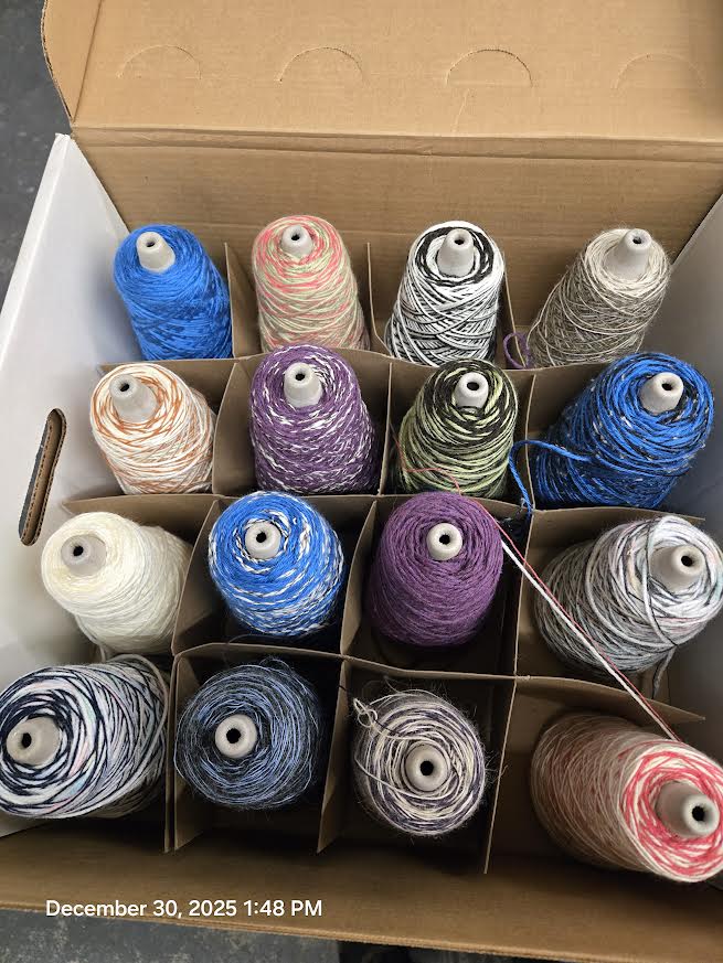 EARTHTONE YARN DISPENSER, ASSORTED COLORS, 5 OZ., 16 CONES