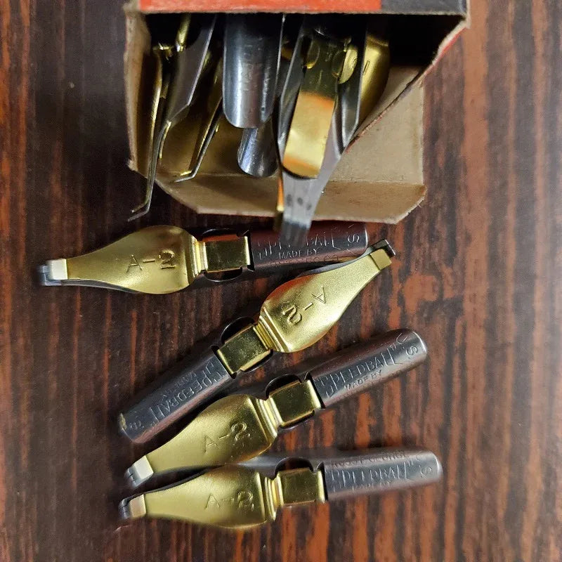 SPEEDBALL PEN NIBS A-2 Lot 12 Calligraphy triple reservoir #3021
