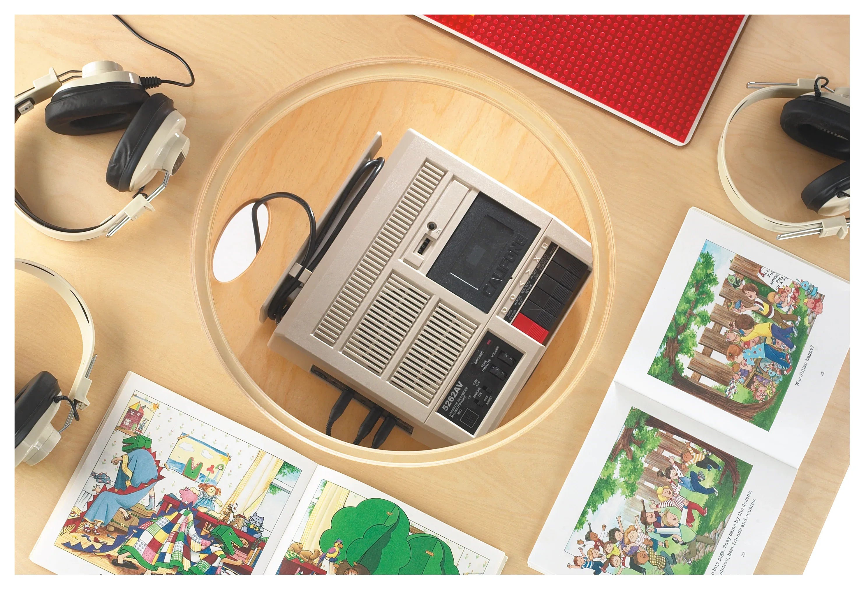 Jonti-Craft® Blanca Table