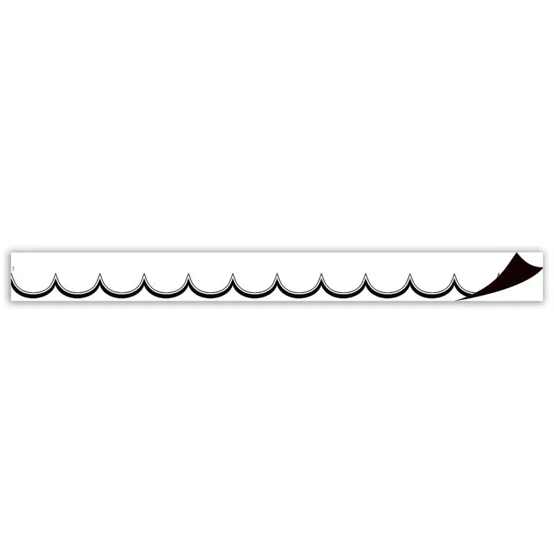White with Black Scalloped Magnetic Border, 24 Feet