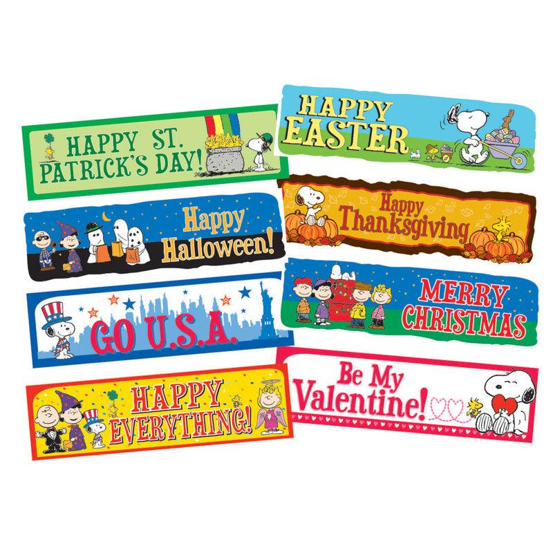 PeanutsÂ® Year of Holidays Mini Bulletin Board Set
