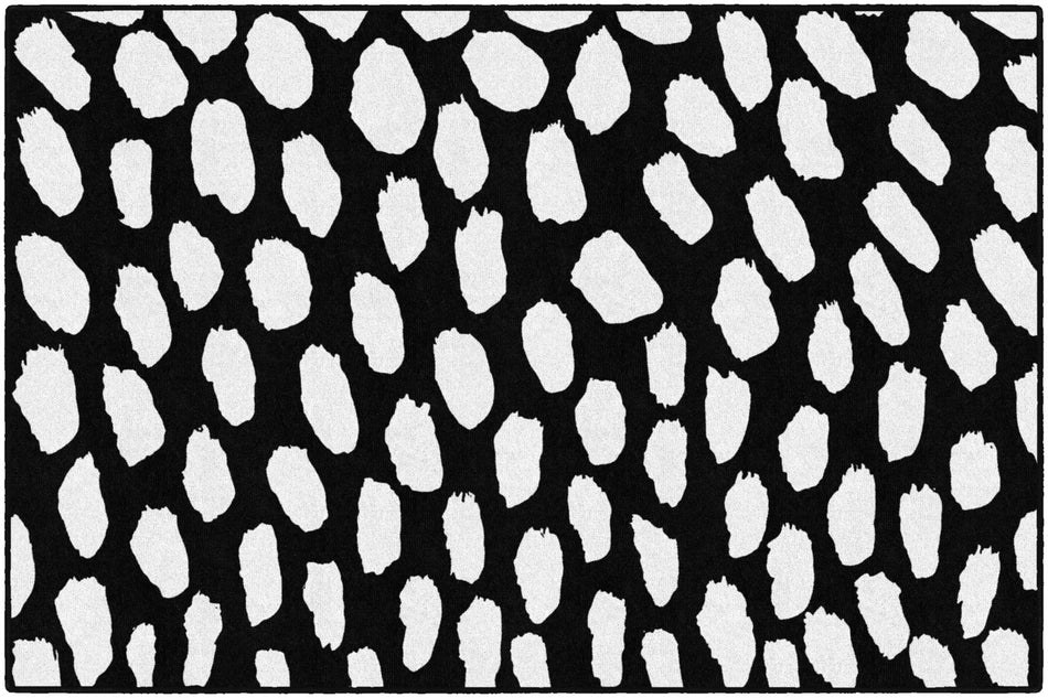 WHITE ON BLACK SAFARI DOT RECTANGLE CARPETS 5' X 7'6"