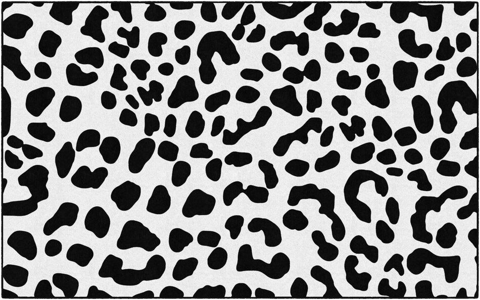 BLACK ON WHITE LEOPARD RECTANGLE CARPETS 7'6" X 12'