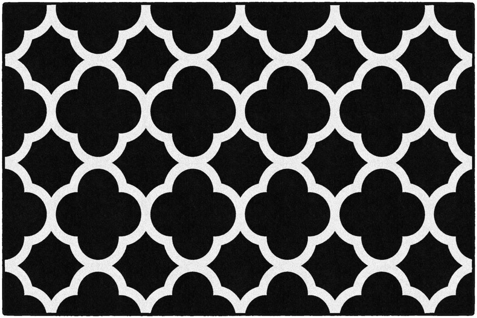 BLACK & WHITE QUATREFOIL RECTANGLE CARPETS 5' X 7'6"