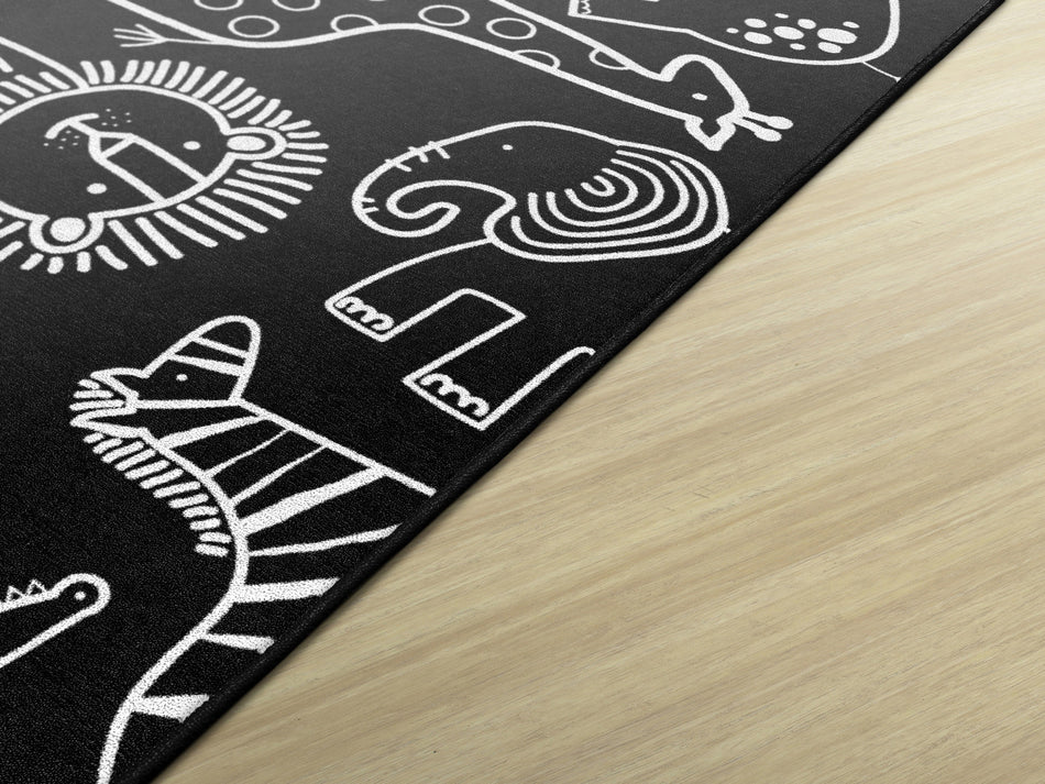 BLACK AND WHITE RECTANGLE CARPETS 5' X 7'6"