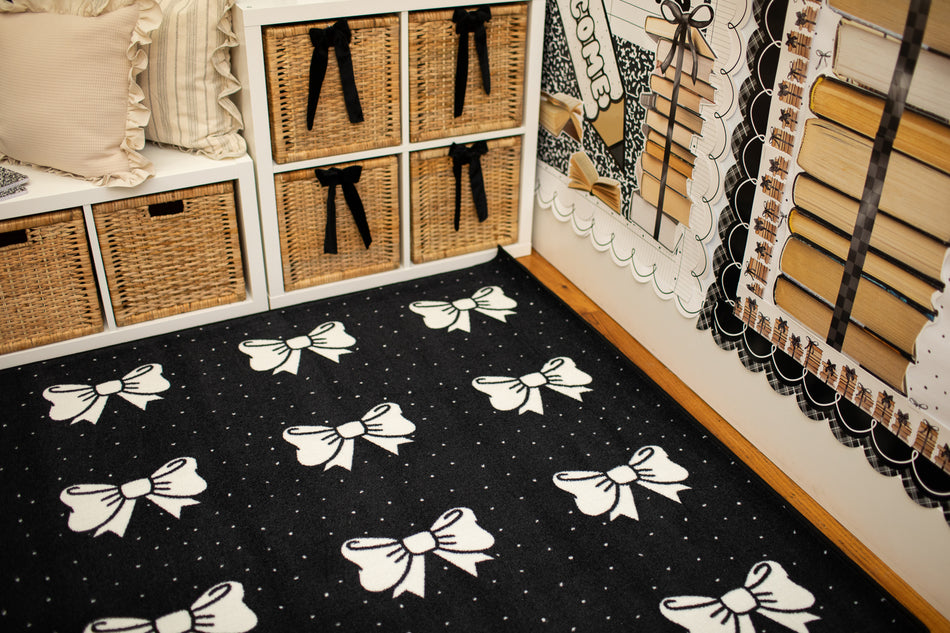 BLACK AND WHITE BOW SIT SPOTS RECTANGLE CARPETS 7'6" X 12'