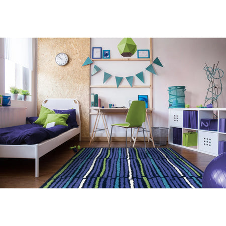 Cascade 5'4" x 7'8" area rug in color Violet