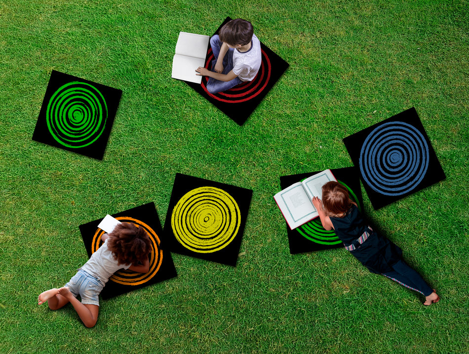 CIRCLES BLACK MULTI (SET OF 6) SQUARE CARPETS 15" X 15"