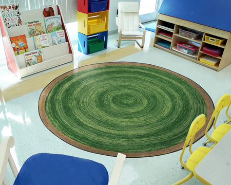 Feeling Natural 5'4" Round area rug in color Pine