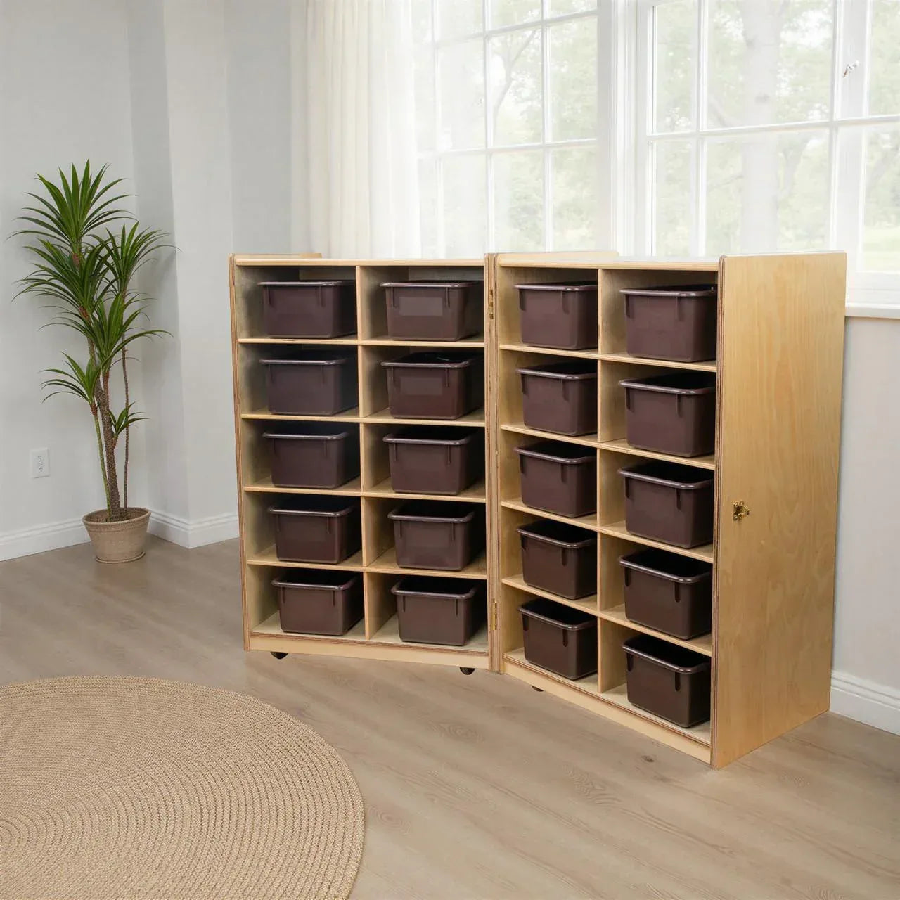 Folding Vertical Storage with (20) Brown Trays