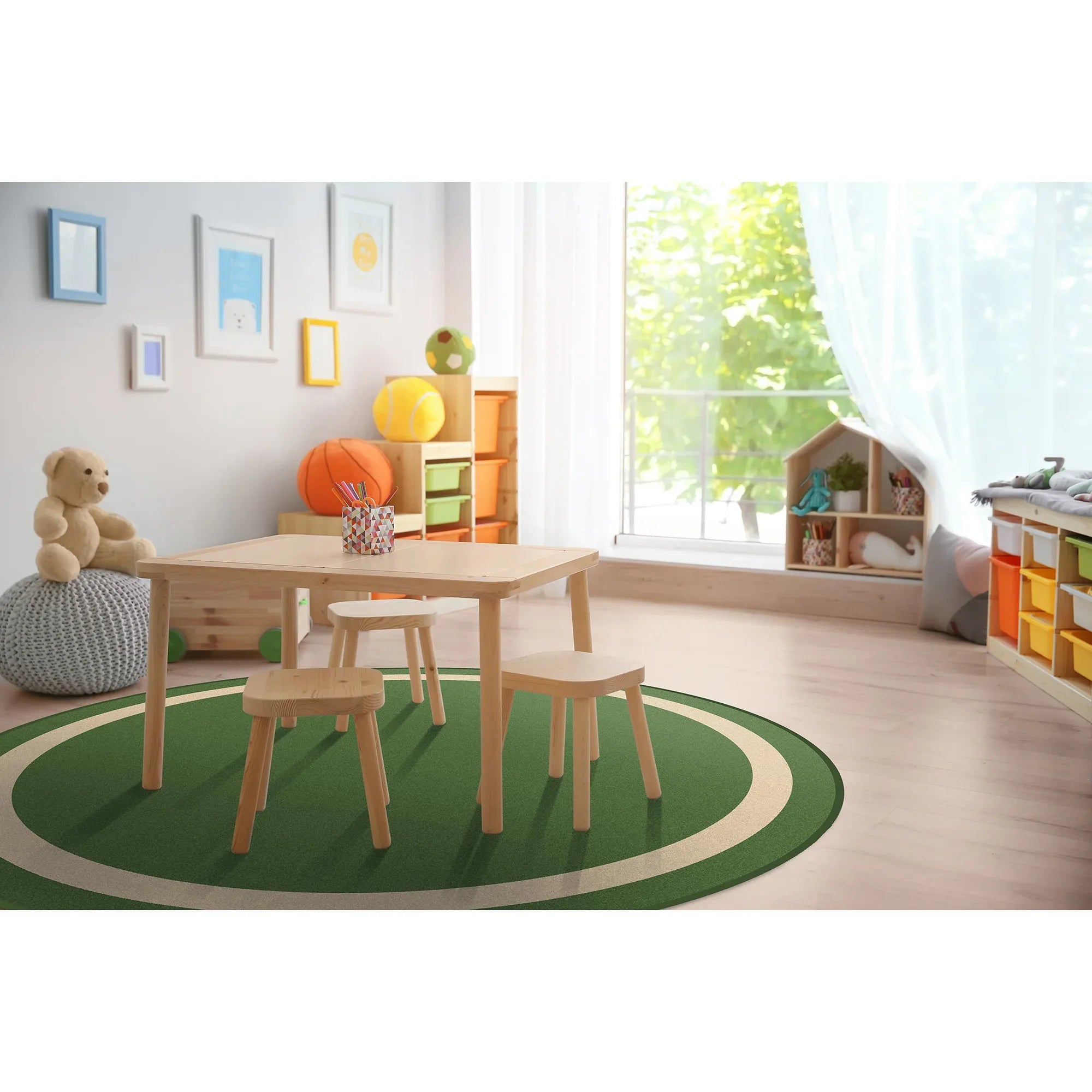 Portrait 13'2" Round area rug in color Greenfield