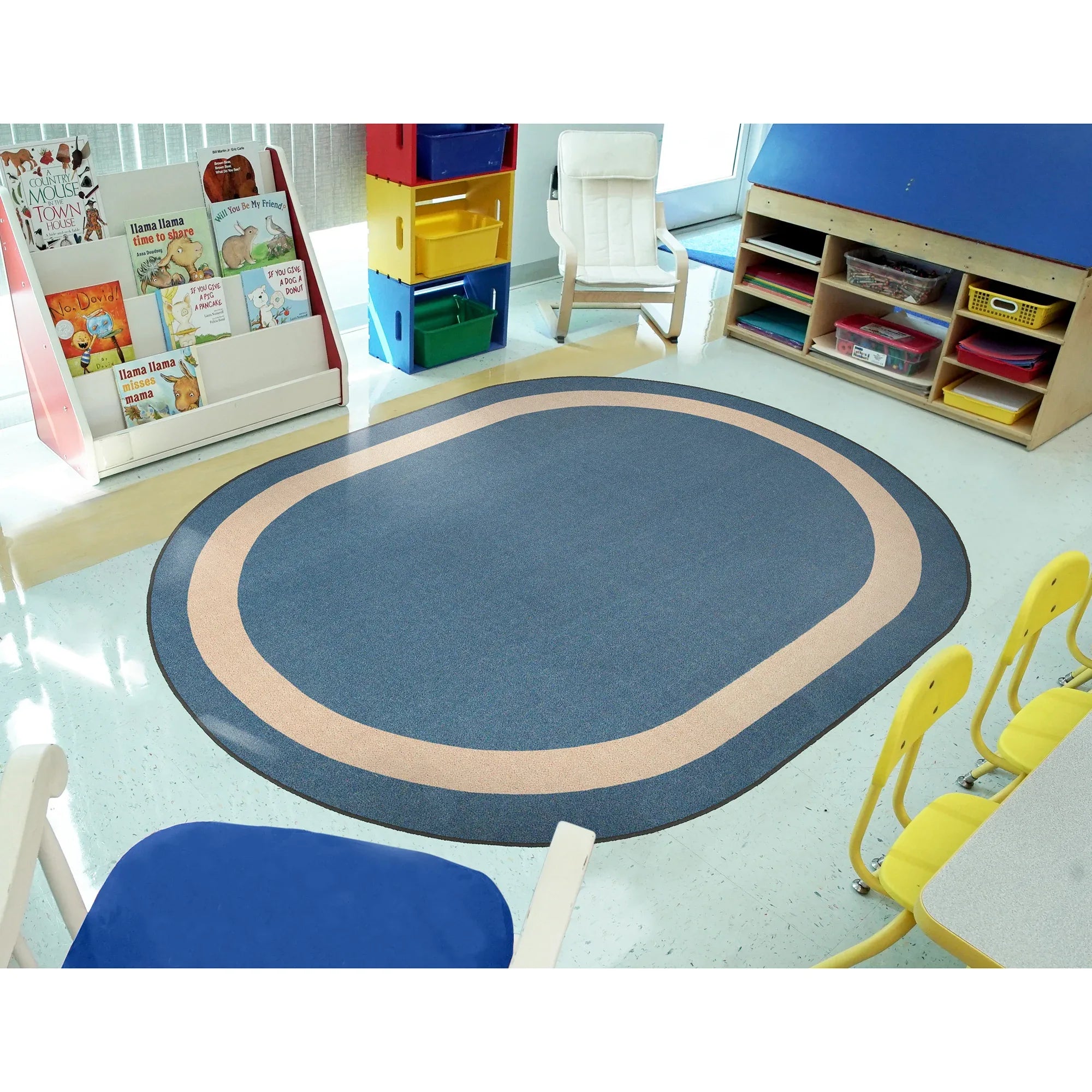 Portrait 10'9" x 13'2" Oval area rug in color Seaside