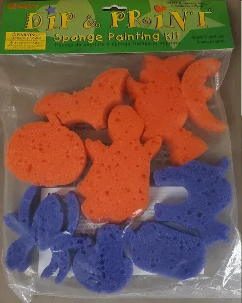 Roylco Halloween Themed-Pack of 9 Shapes