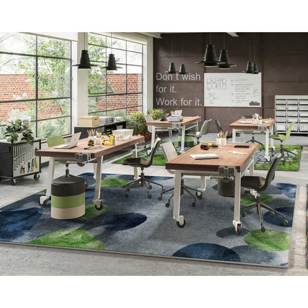 Riverstone 5'4" x 7'8" area rug in color Gray